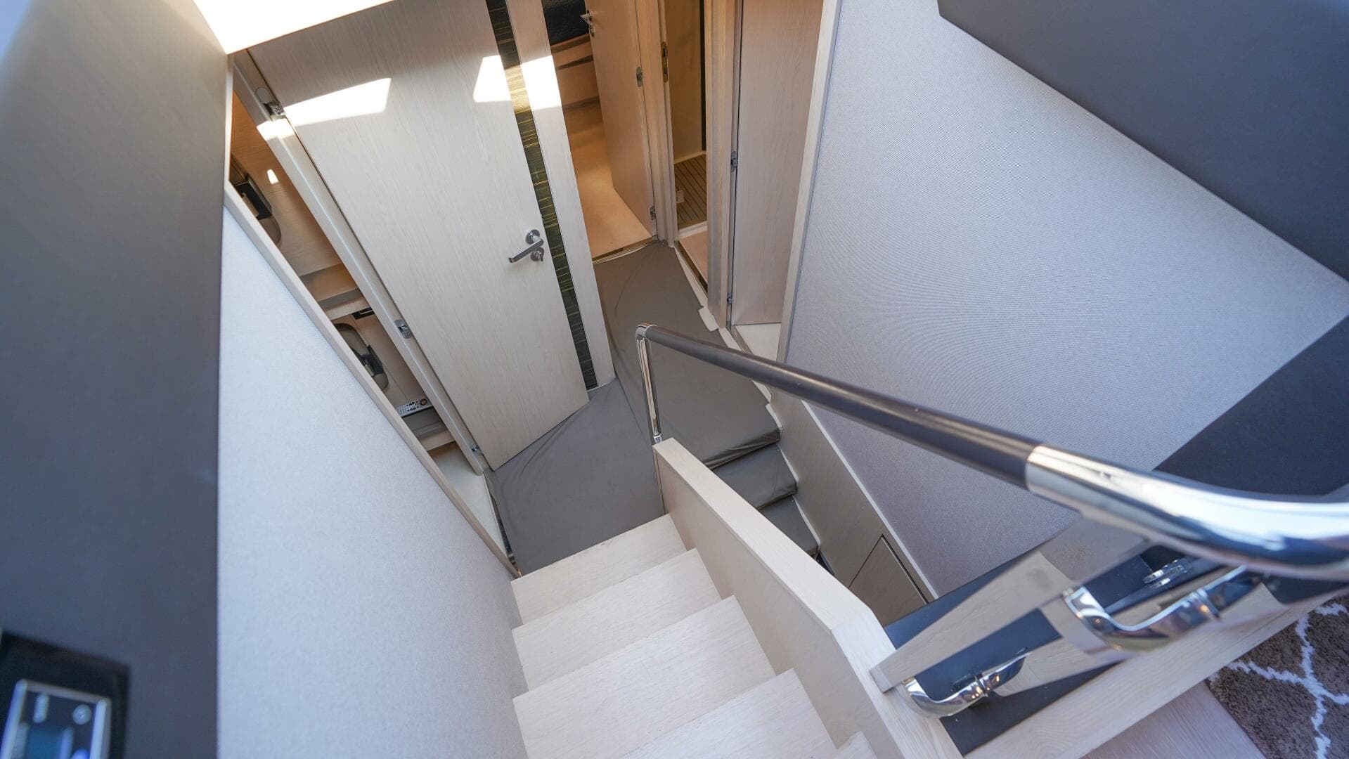 2017 Azimut 66 Flybridge — photo 36