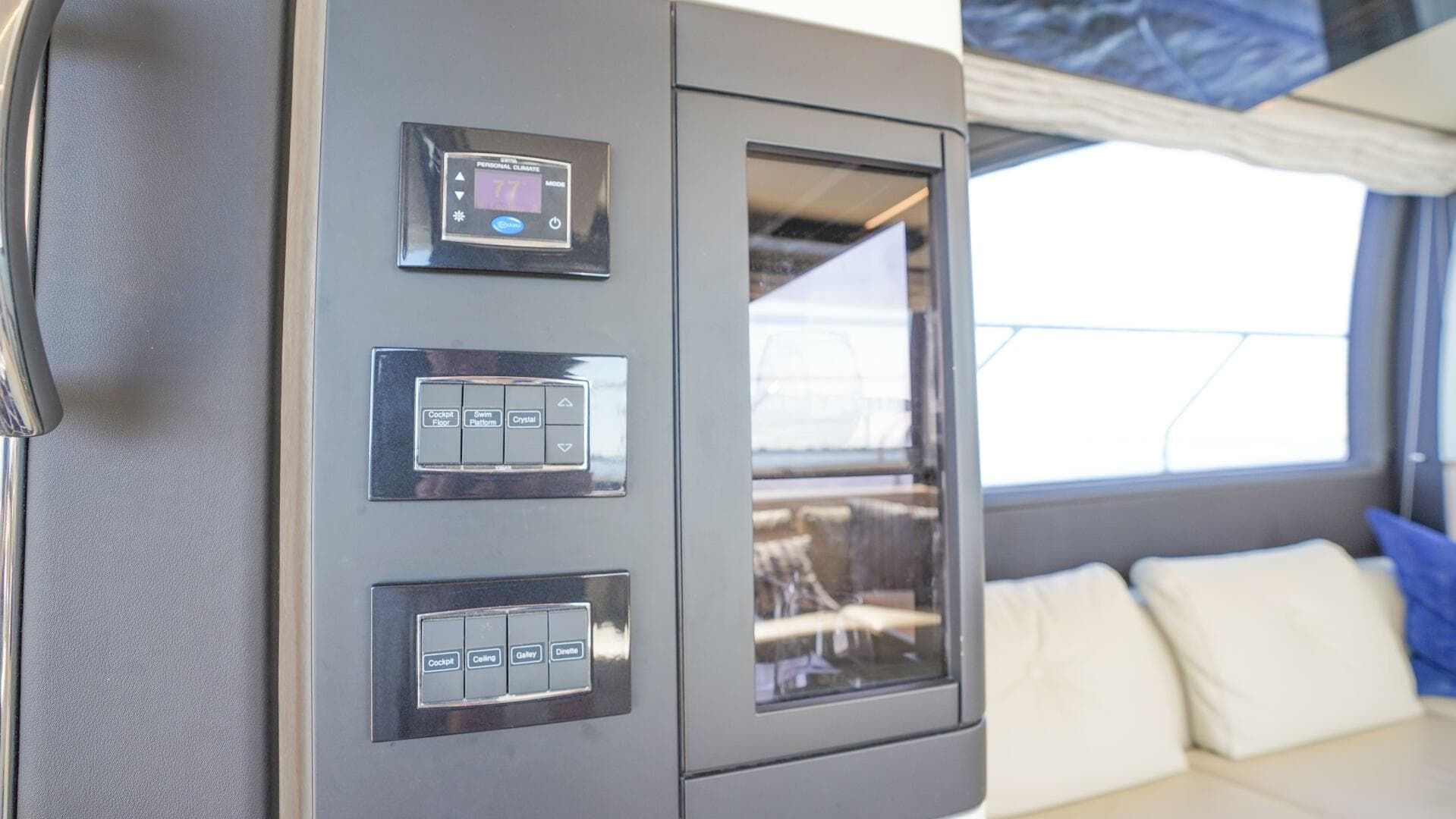 2017 Azimut 66 Flybridge — photo 22