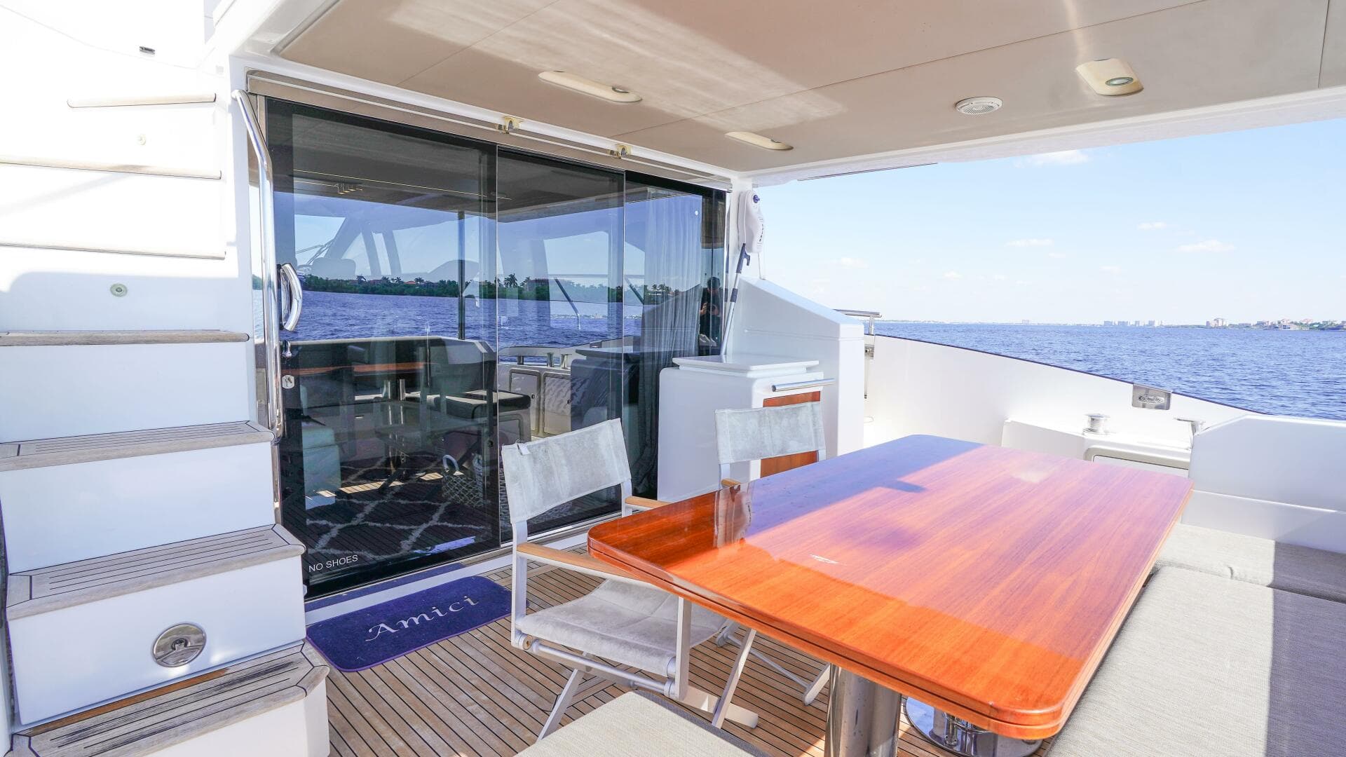 2017 Azimut 66 Flybridge — photo 10