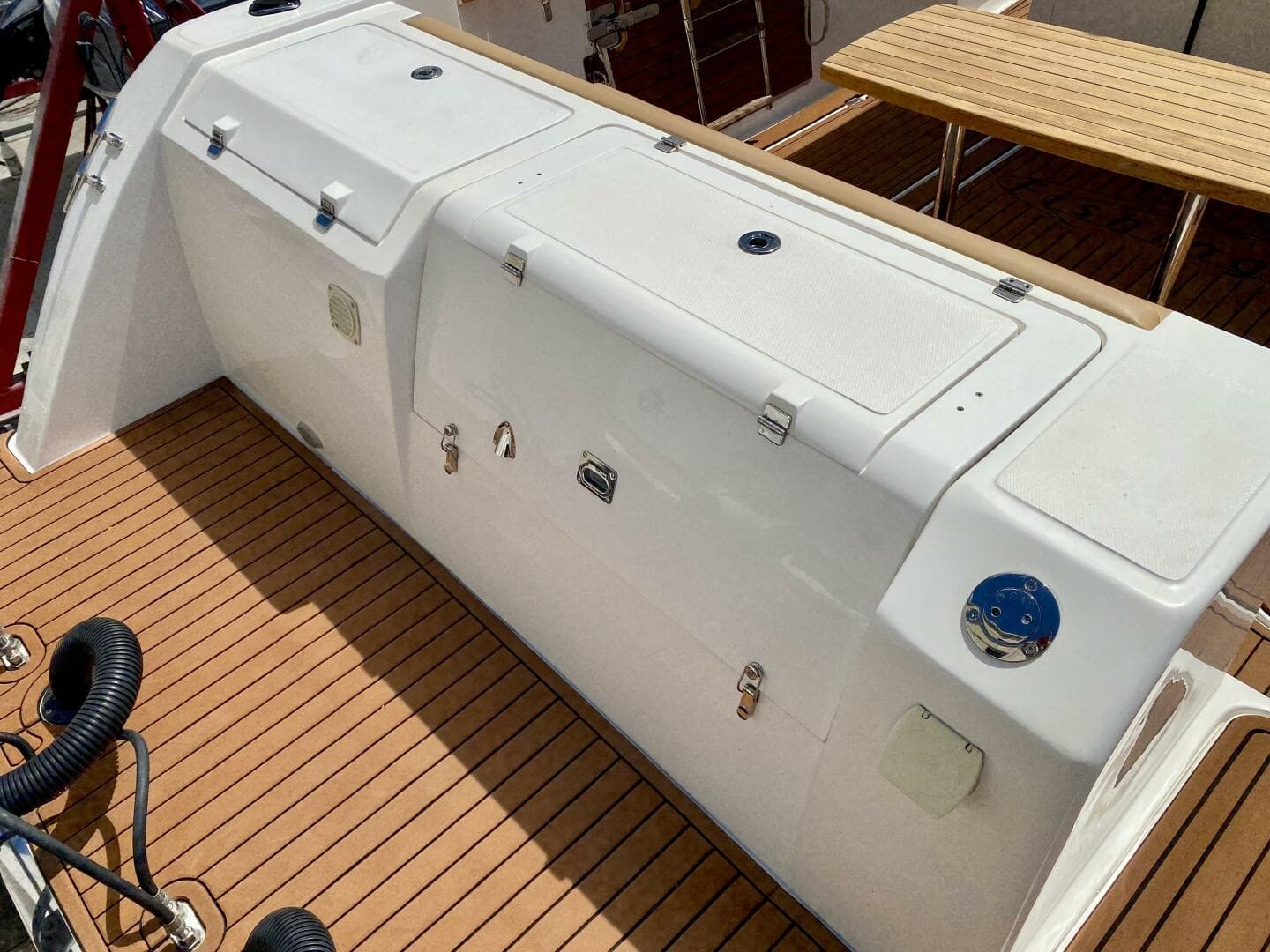 2023 Fishing Raptor 390 Solarium — photo 19