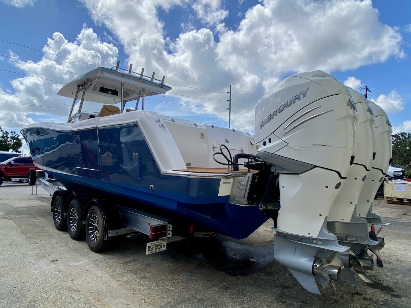 2023 Fishing Raptor 390 Solarium — photo 2