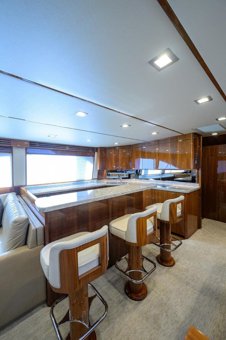 2017 Viking 72 Enclosed Bridge — photo 53