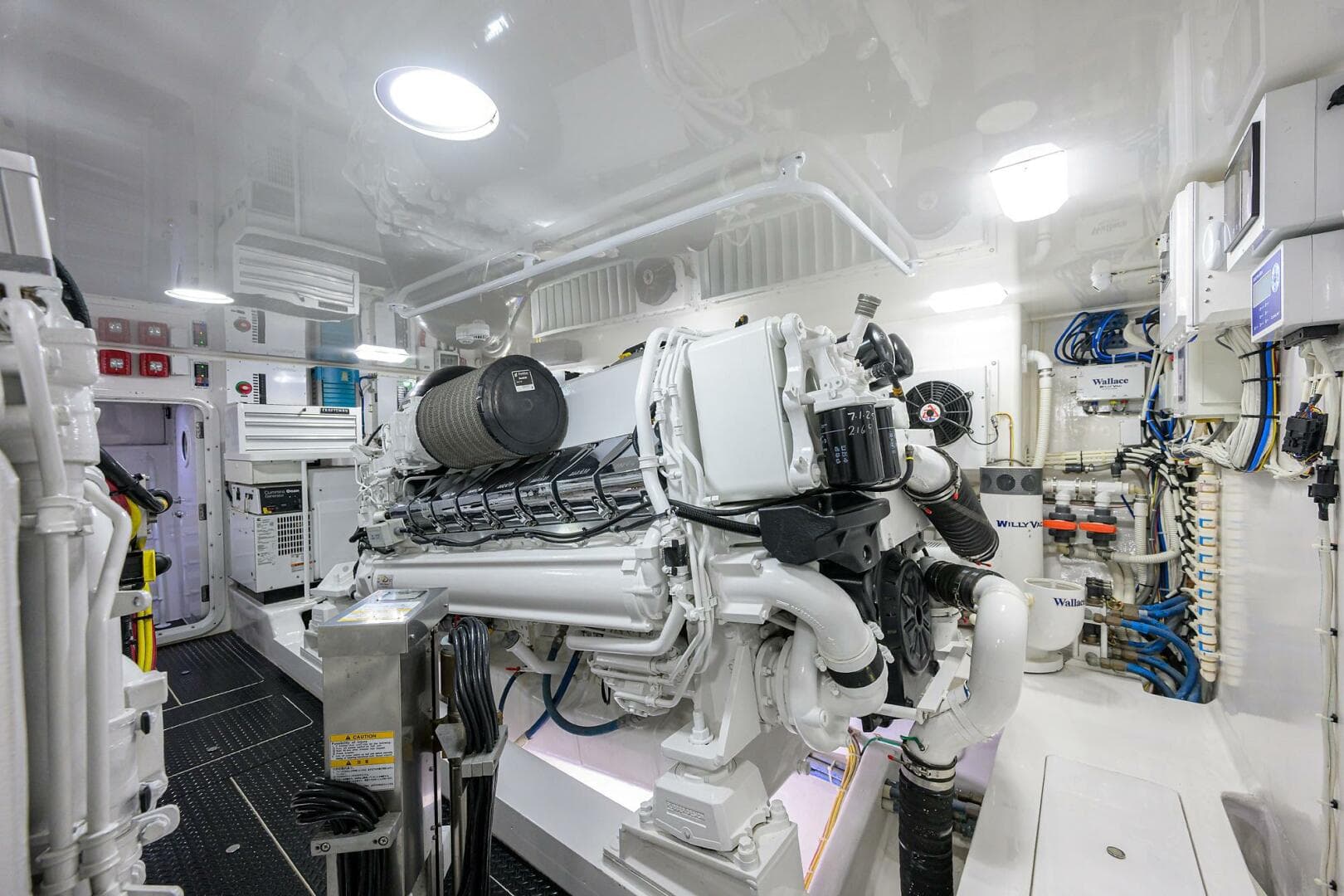 2017 Viking 72 Enclosed Bridge — photo 104