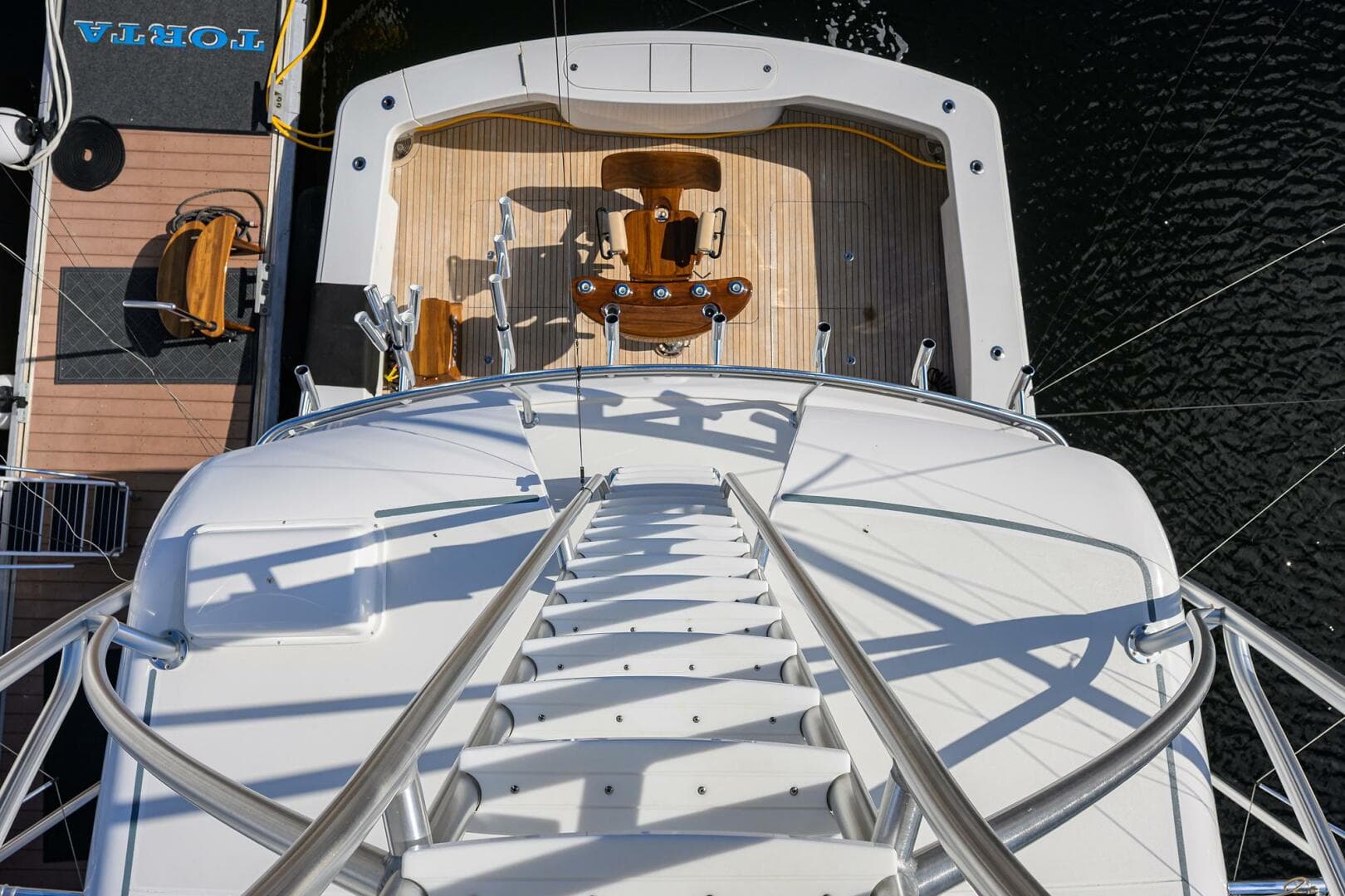 2017 Viking 72 Enclosed Bridge — photo 132