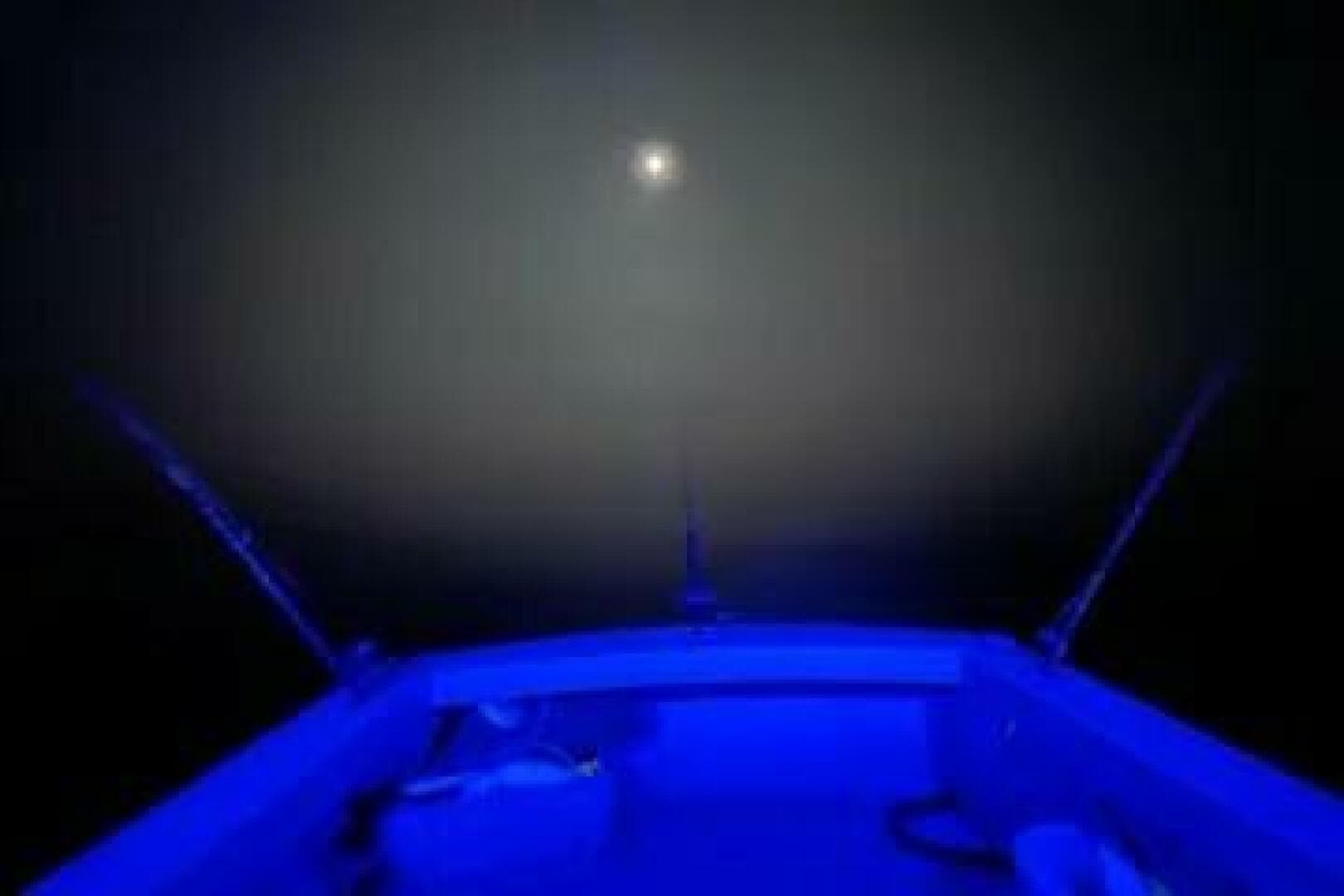 1981 Holland 32 Sport Cruiser — photo 12