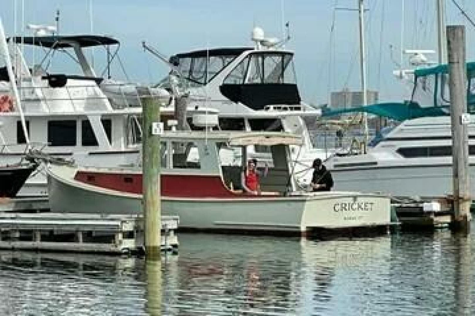 1981 Holland 32 Sport Cruiser — photo 6