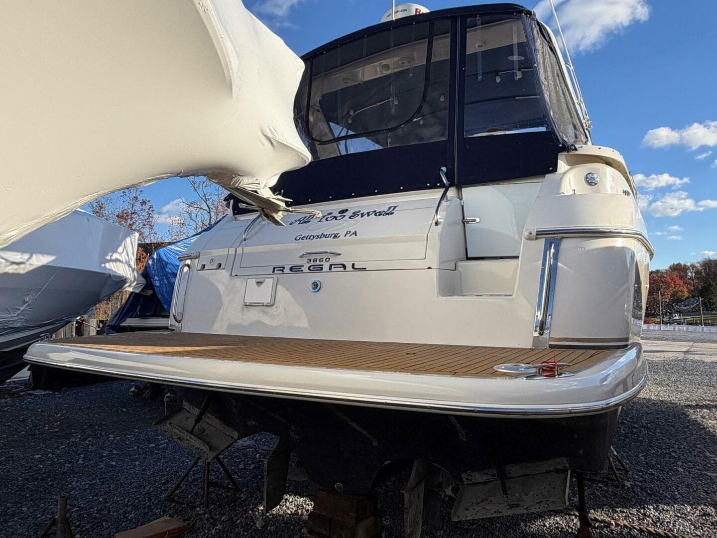 2002 Regal Commodore 3860 — photo 4
