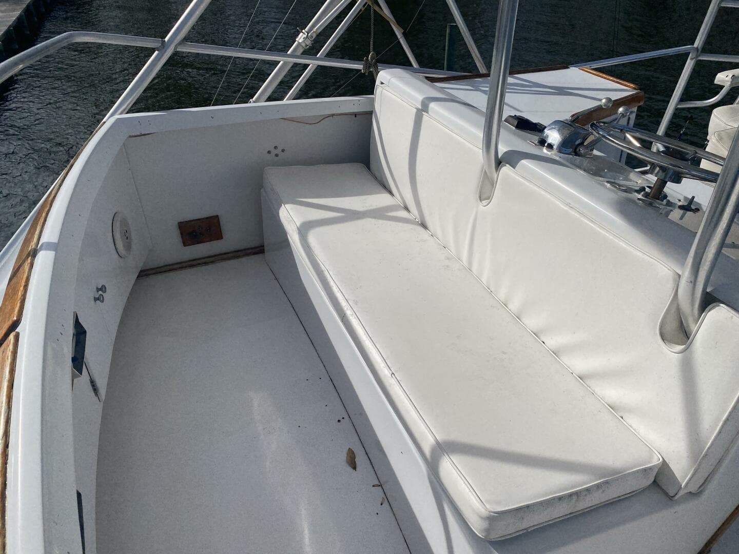 1986 Post 46 — photo 23