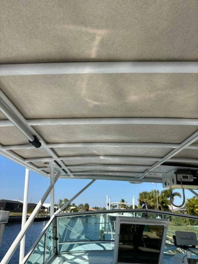 1987 Chris-Craft 284 — photo 8