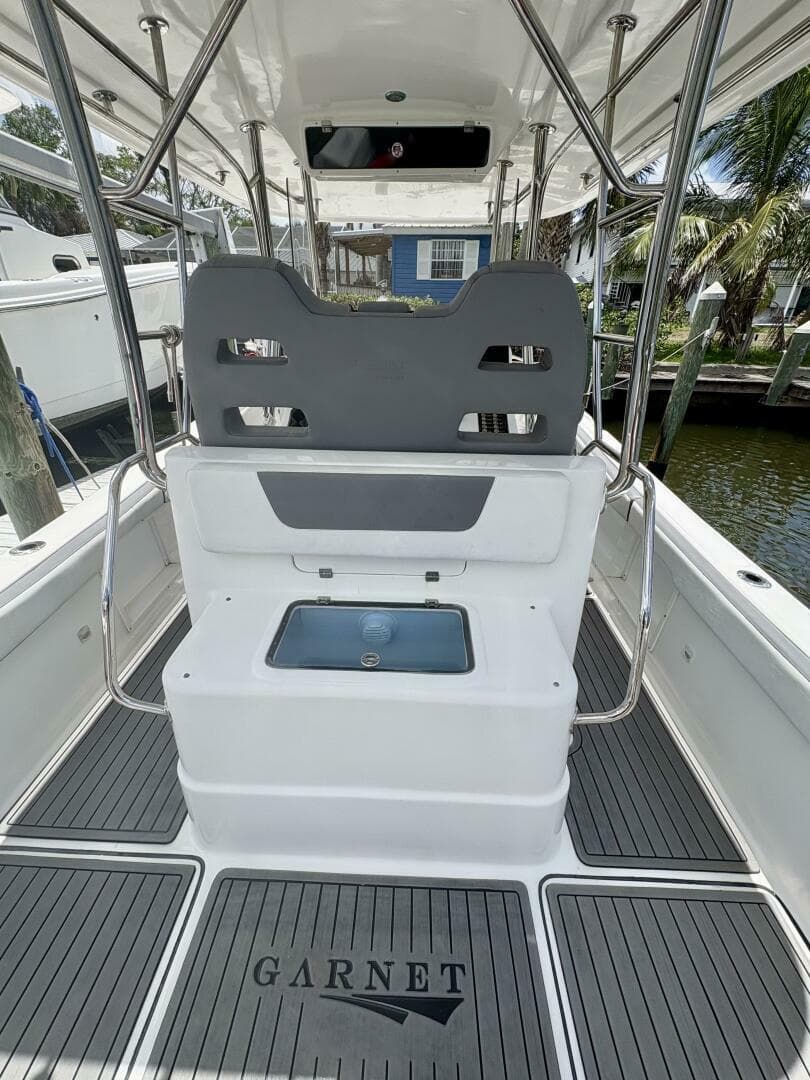 2023 Garnet Offshore 300 HT — photo 4