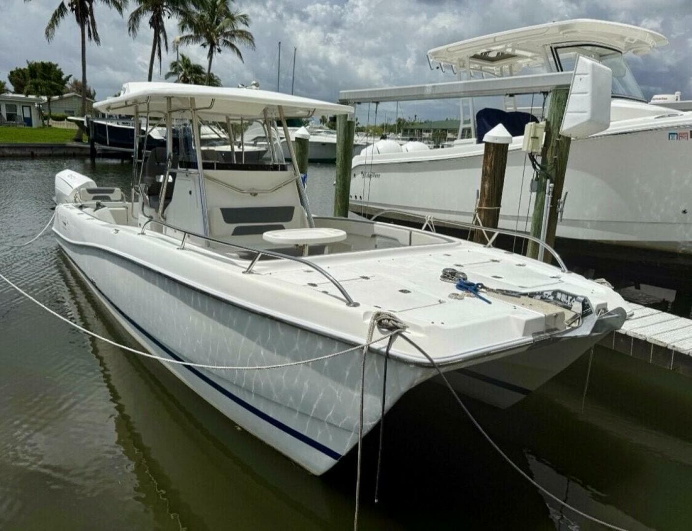 2023 Garnet Offshore 300 HT — photo 1