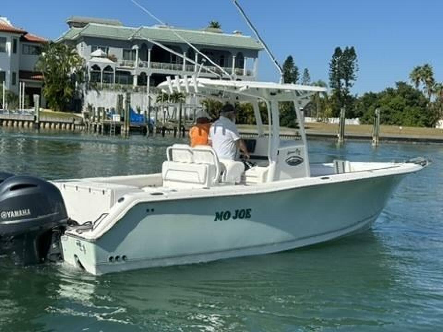 2014 Sea Hunt 27 Gamefish Forward Seating — photo 13