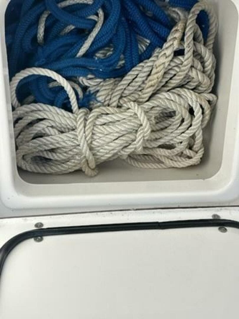 2014 Sea Hunt 27 Gamefish Forward Seating — photo 42