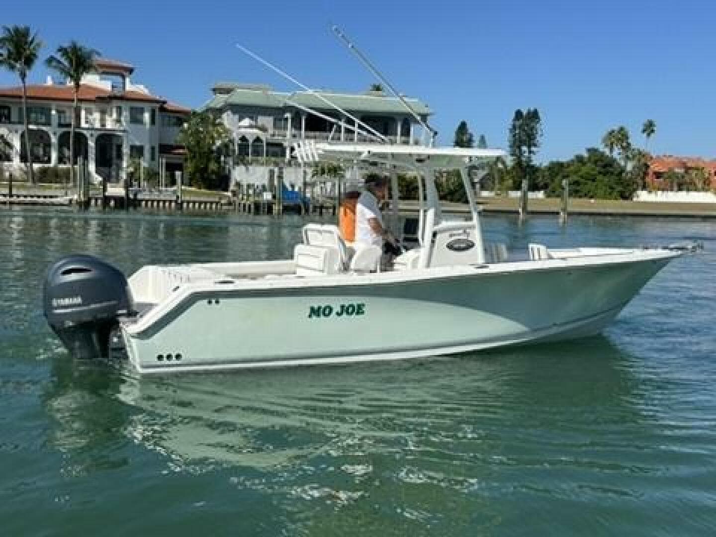 2014 Sea Hunt 27 Gamefish Forward Seating — photo 14