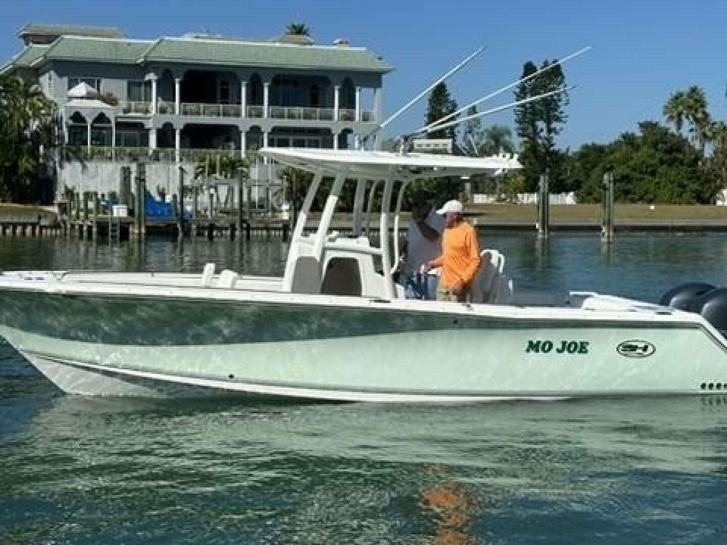 2014 Sea Hunt 27 Gamefish Forward Seating — photo 5