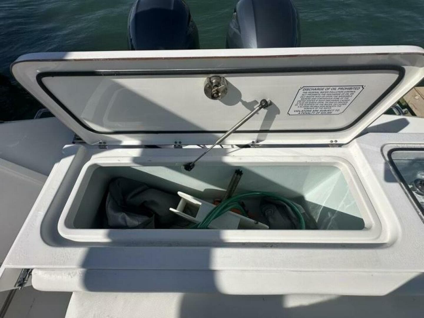 2014 Sea Hunt 27 Gamefish Forward Seating — photo 46