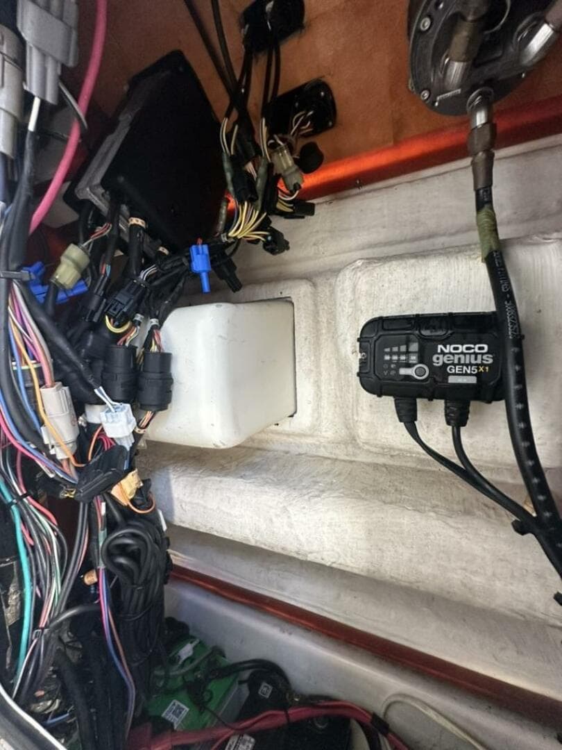 2014 Sea Hunt 27 Gamefish Forward Seating — photo 56