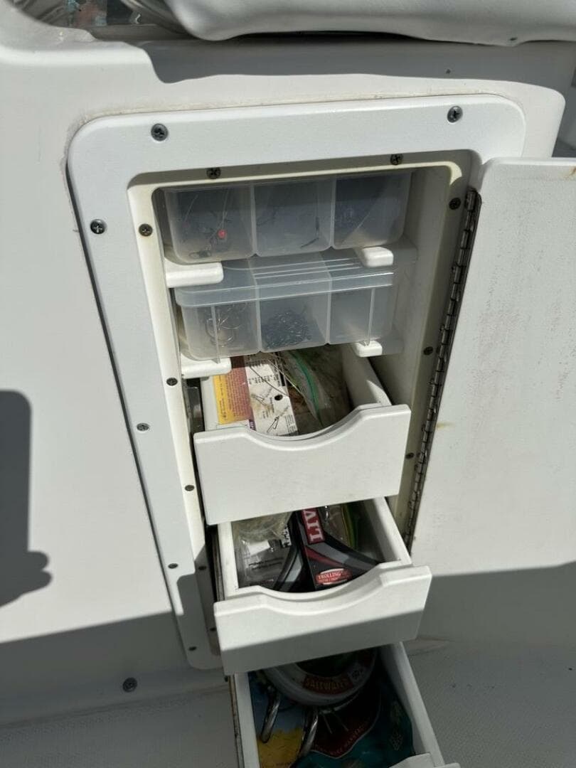 2014 Sea Hunt 27 Gamefish Forward Seating — photo 57