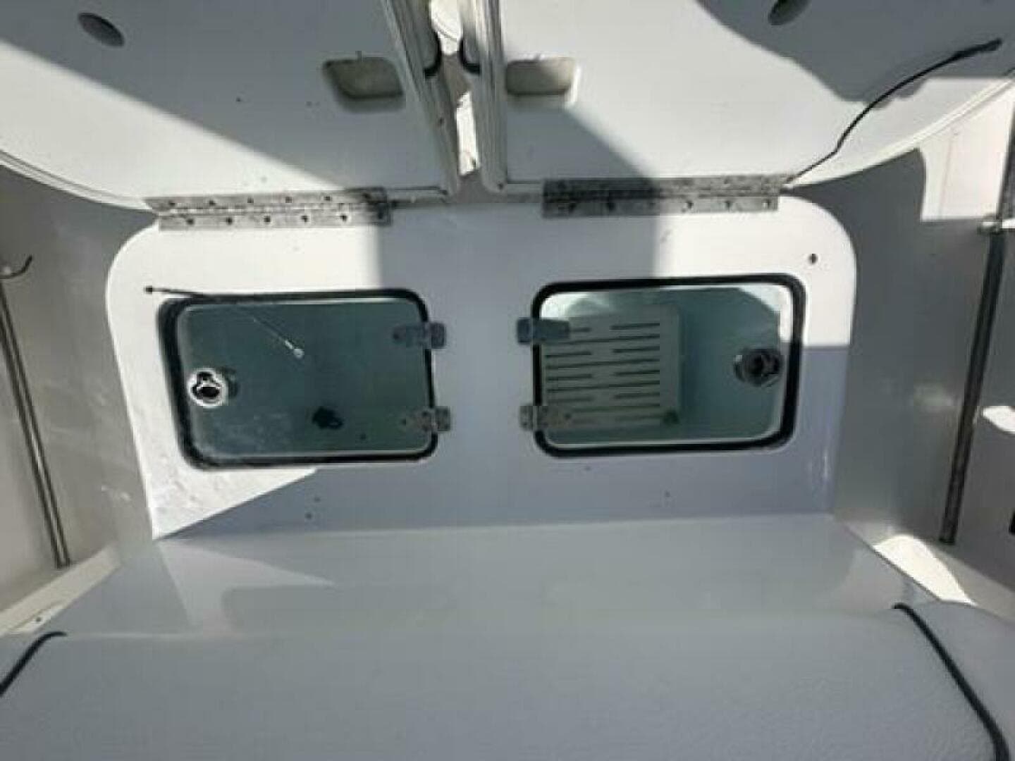 2014 Sea Hunt 27 Gamefish Forward Seating — photo 59