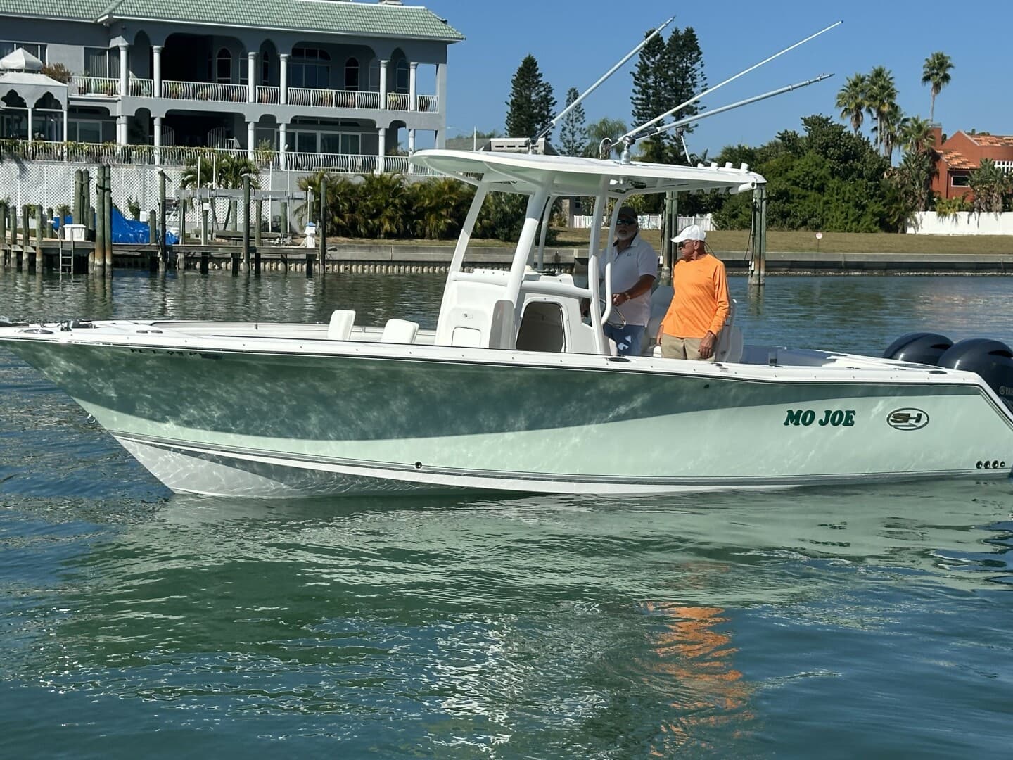 2014 Sea Hunt 27 Gamefish Forward Seating