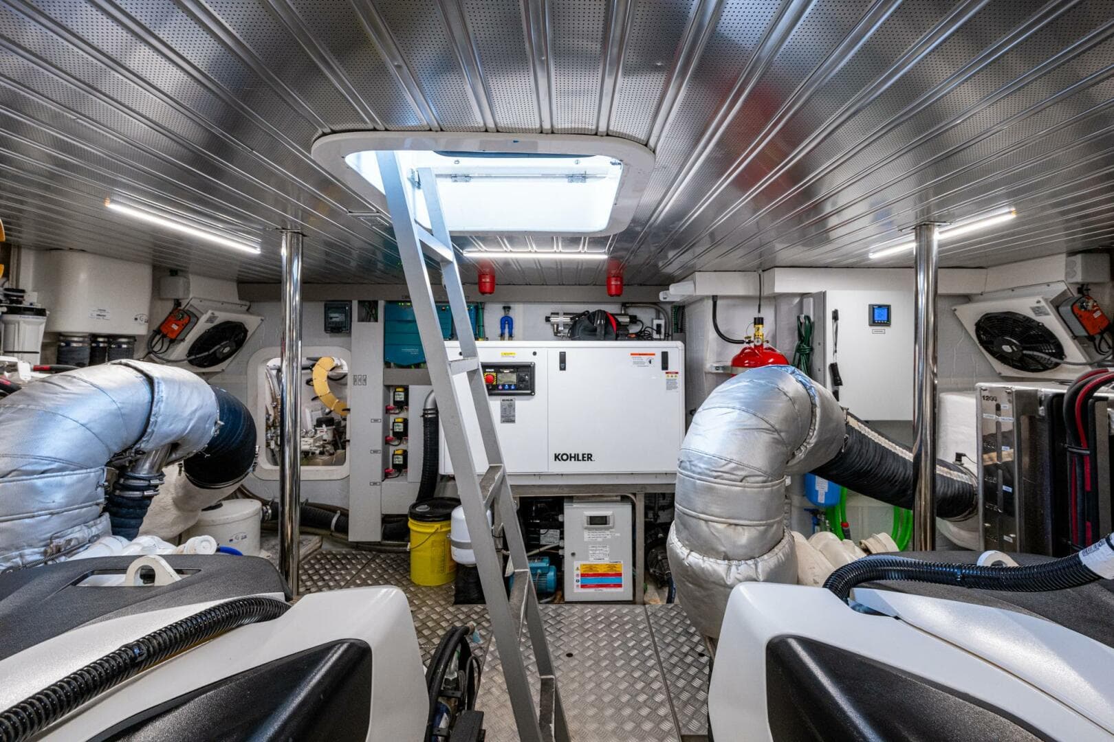 2023 Astondoa 5 — photo 16