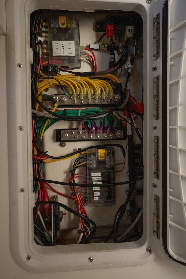 2021 Northcoast 315 — photo 16