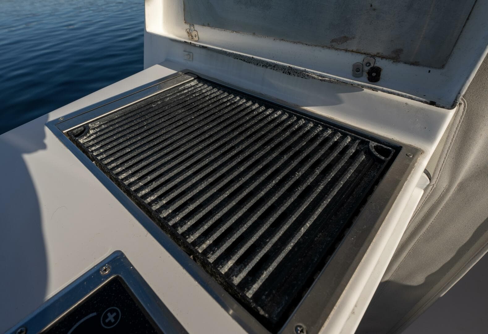 2021 Northcoast 315 — photo 26