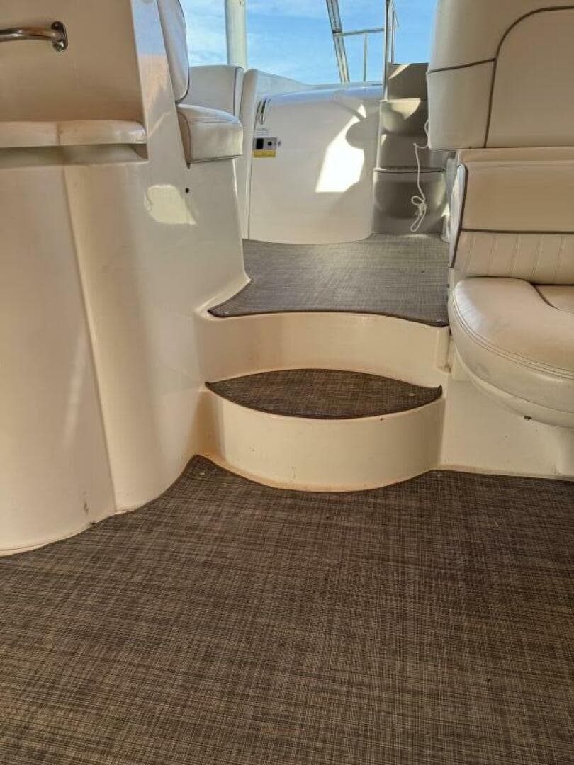 2001 Cruisers 4270 — photo 77