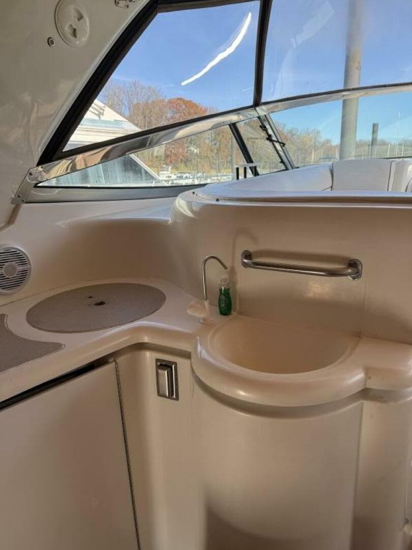 2001 Cruisers 4270 — photo 7