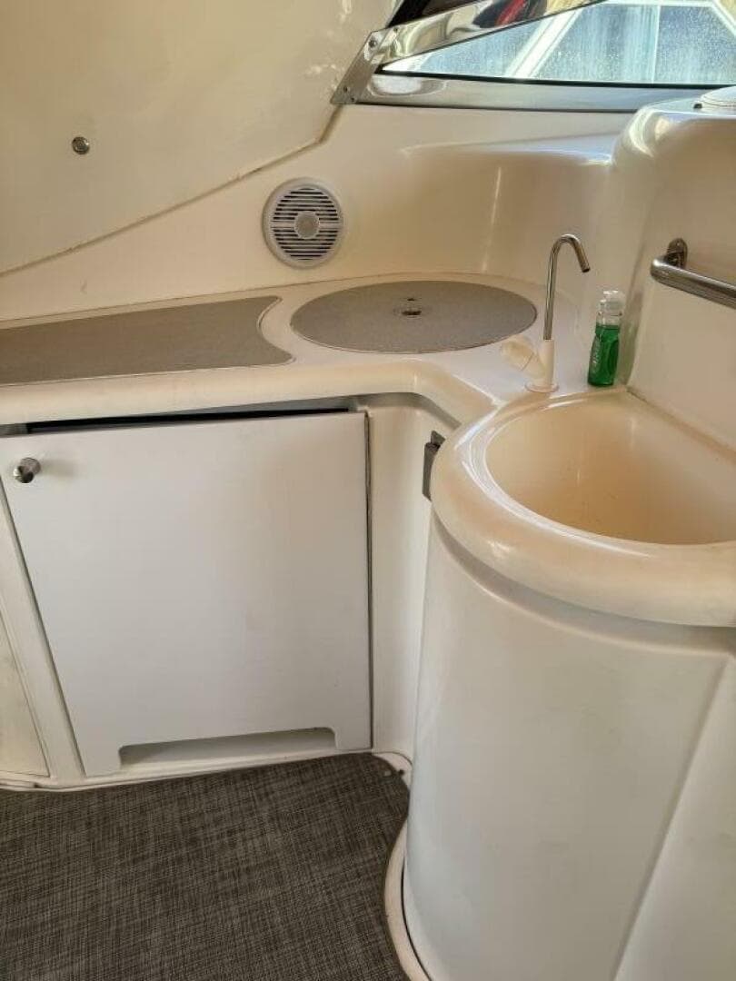 2001 Cruisers 4270 — photo 70