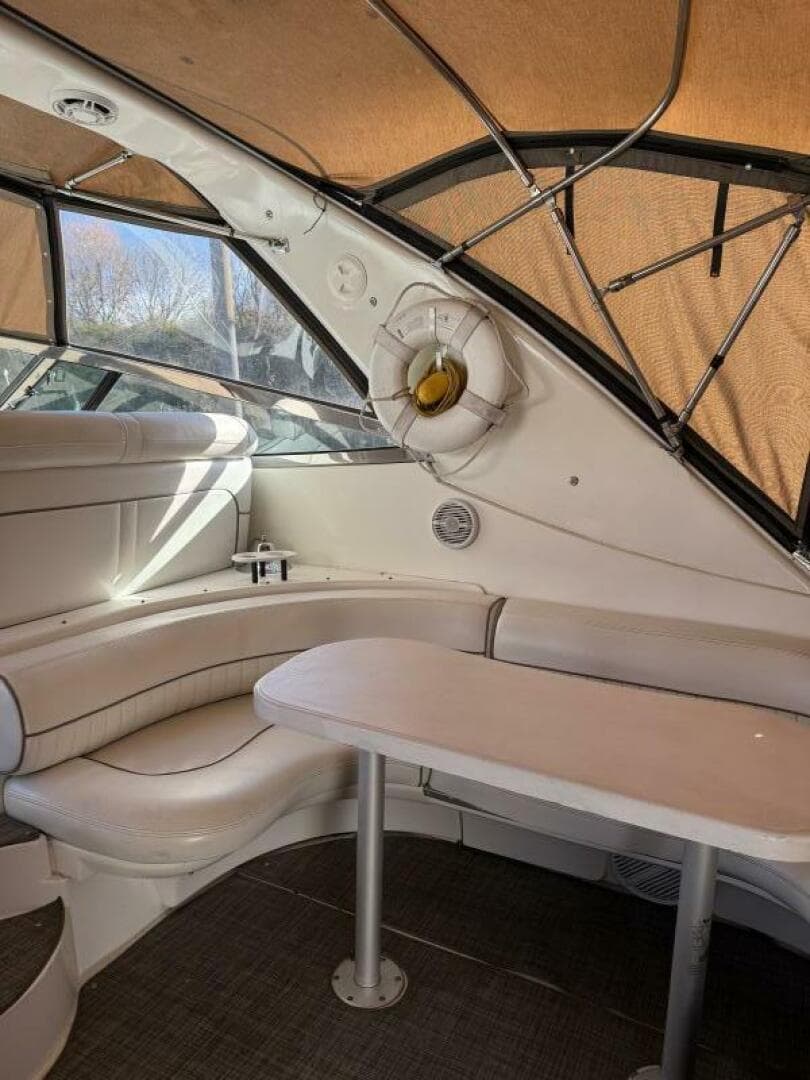 2001 Cruisers 4270 — photo 62