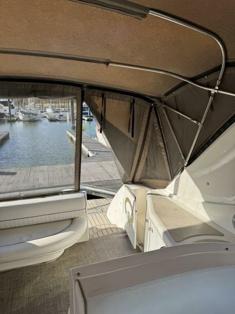 2001 Cruisers 4270 — photo 73