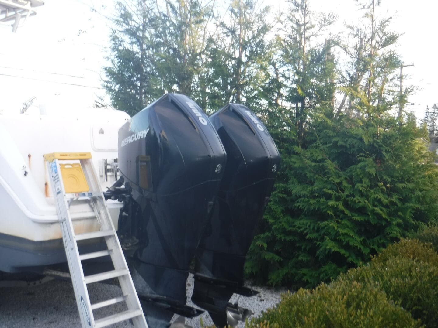 2006 Pro-Line 31 Super Sport Center Console — photo 4