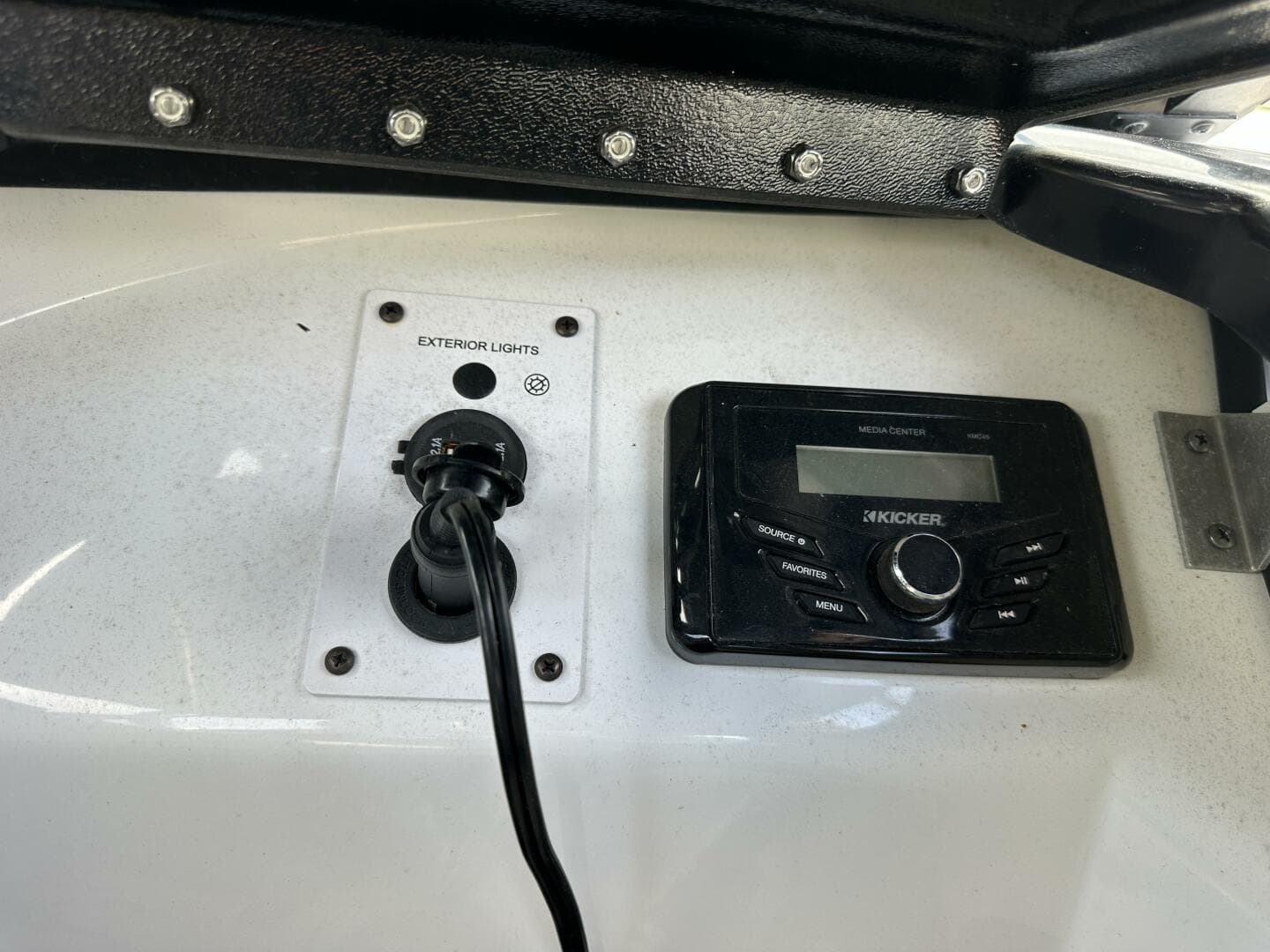 2021 Scarab 215 — photo 74