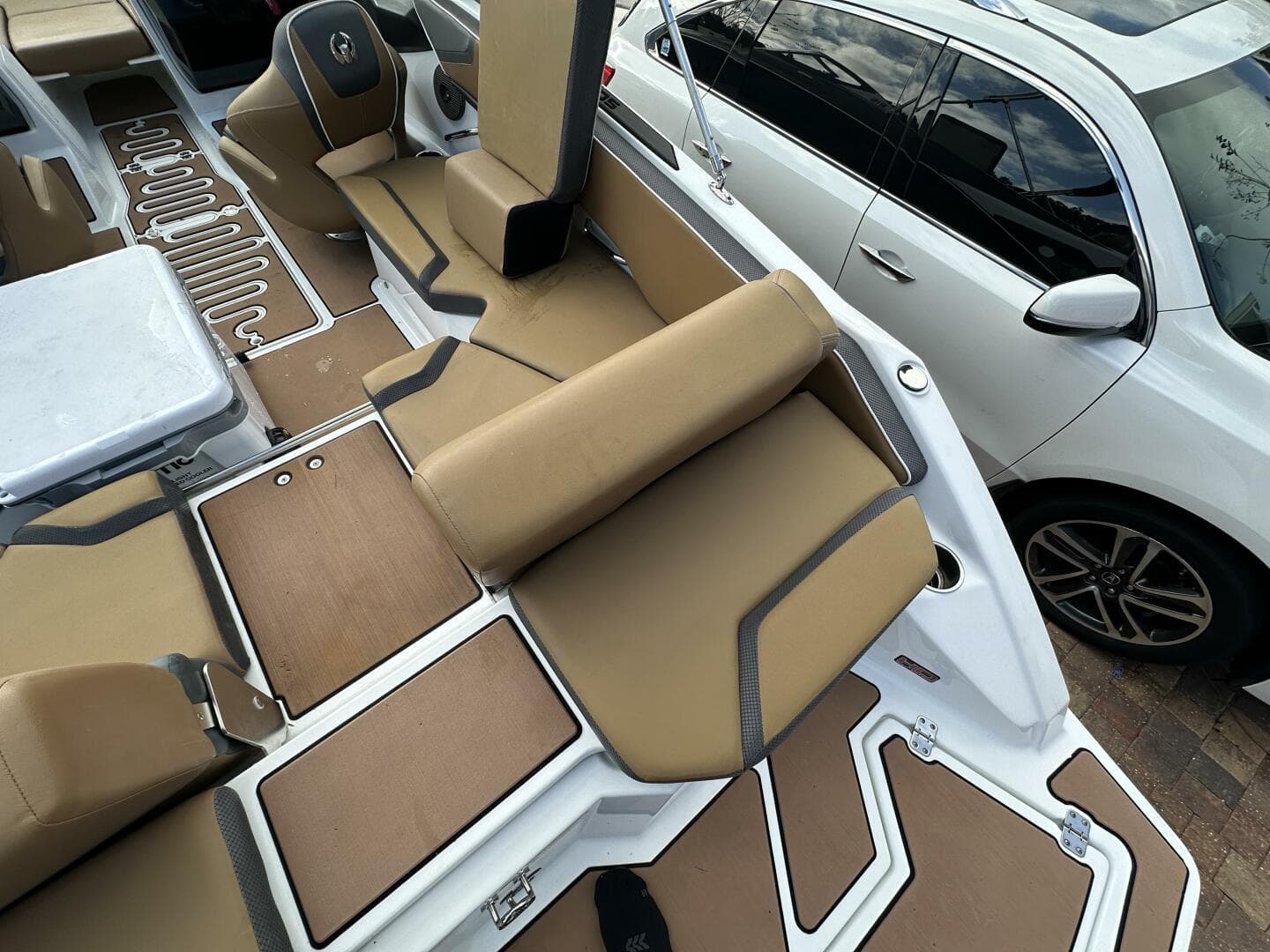 2021 Scarab 215 — photo 45