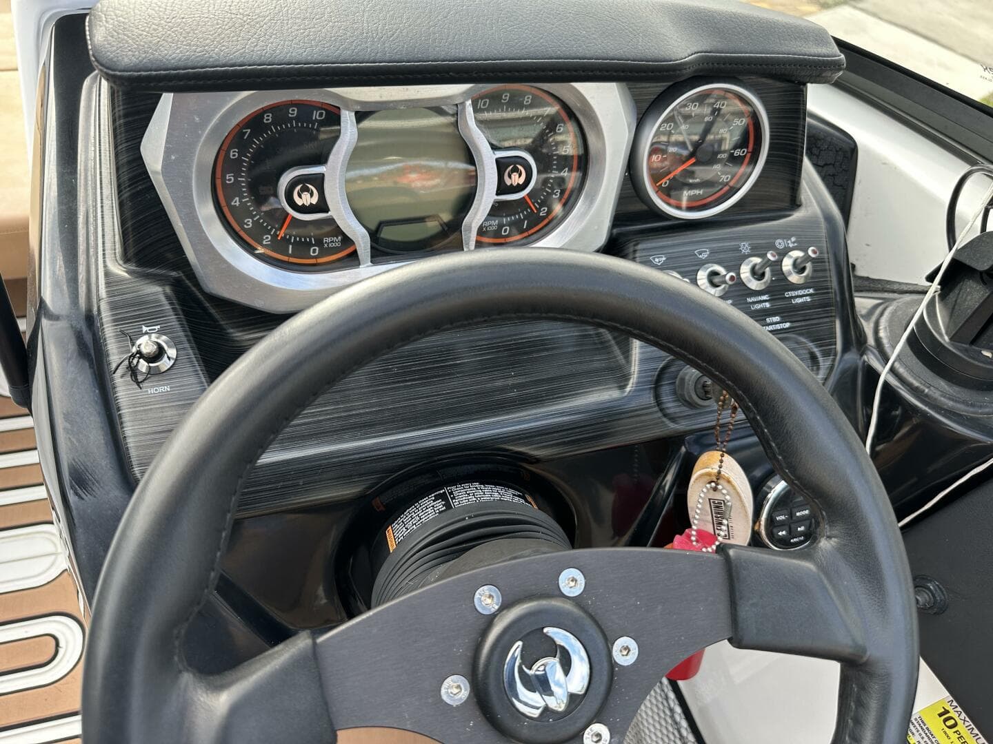 2021 Scarab 215 — photo 76