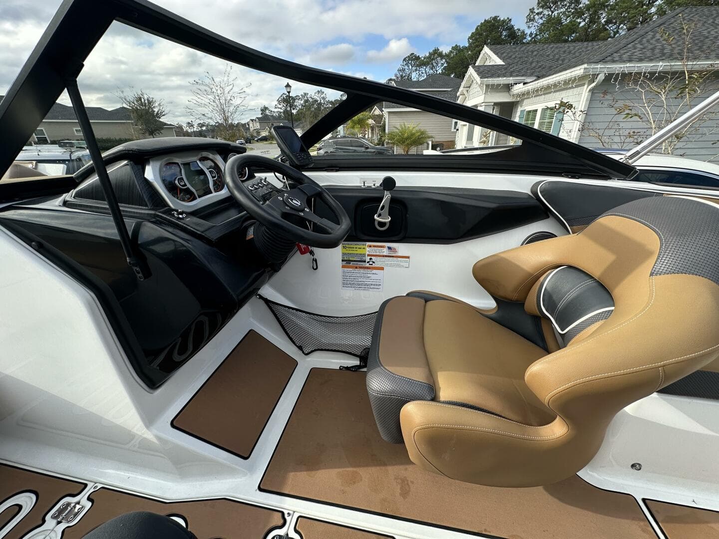 2021 Scarab 215 — photo 71