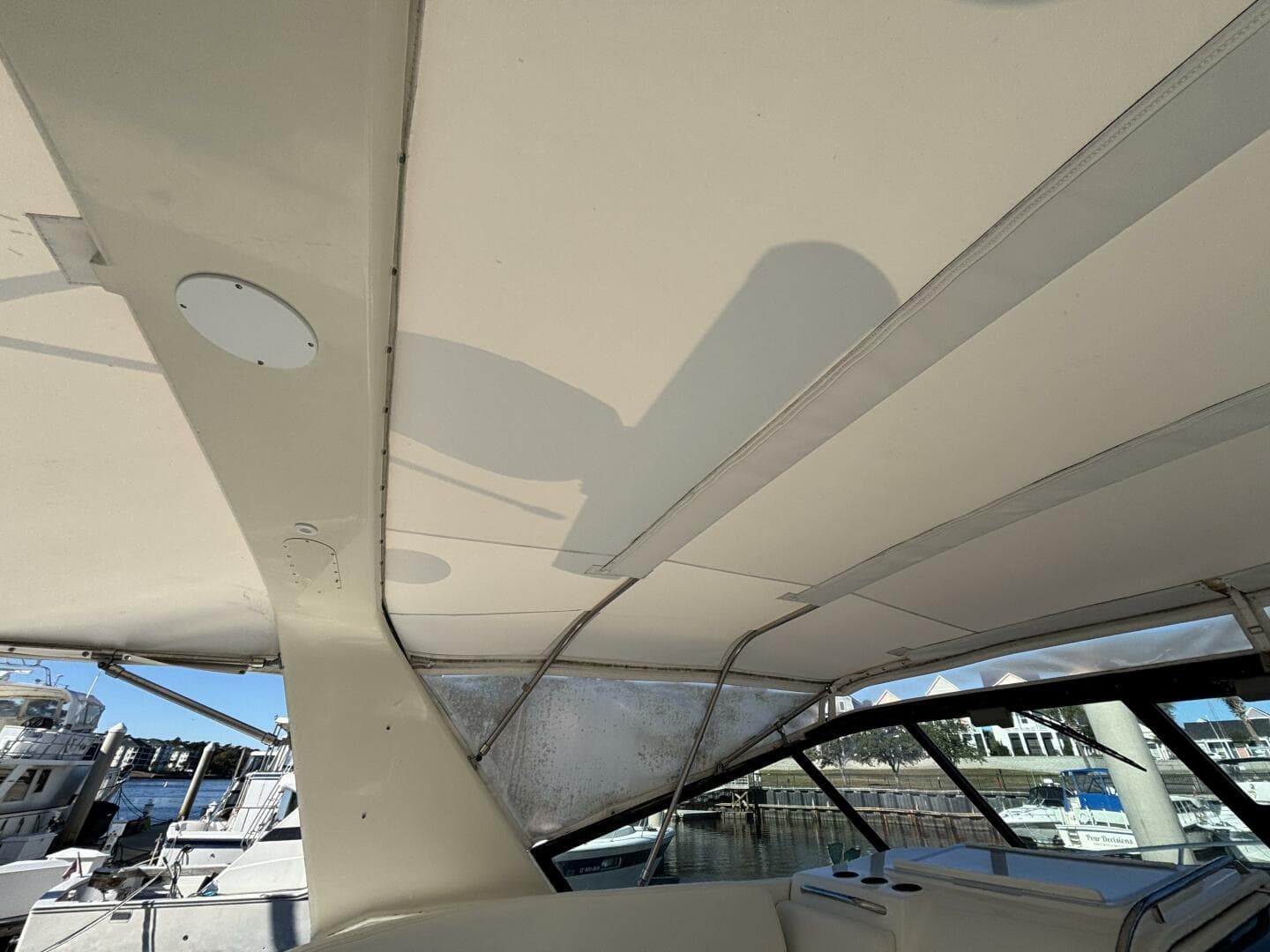 1993 Tiara Yachts 4300 Convertible — photo 20