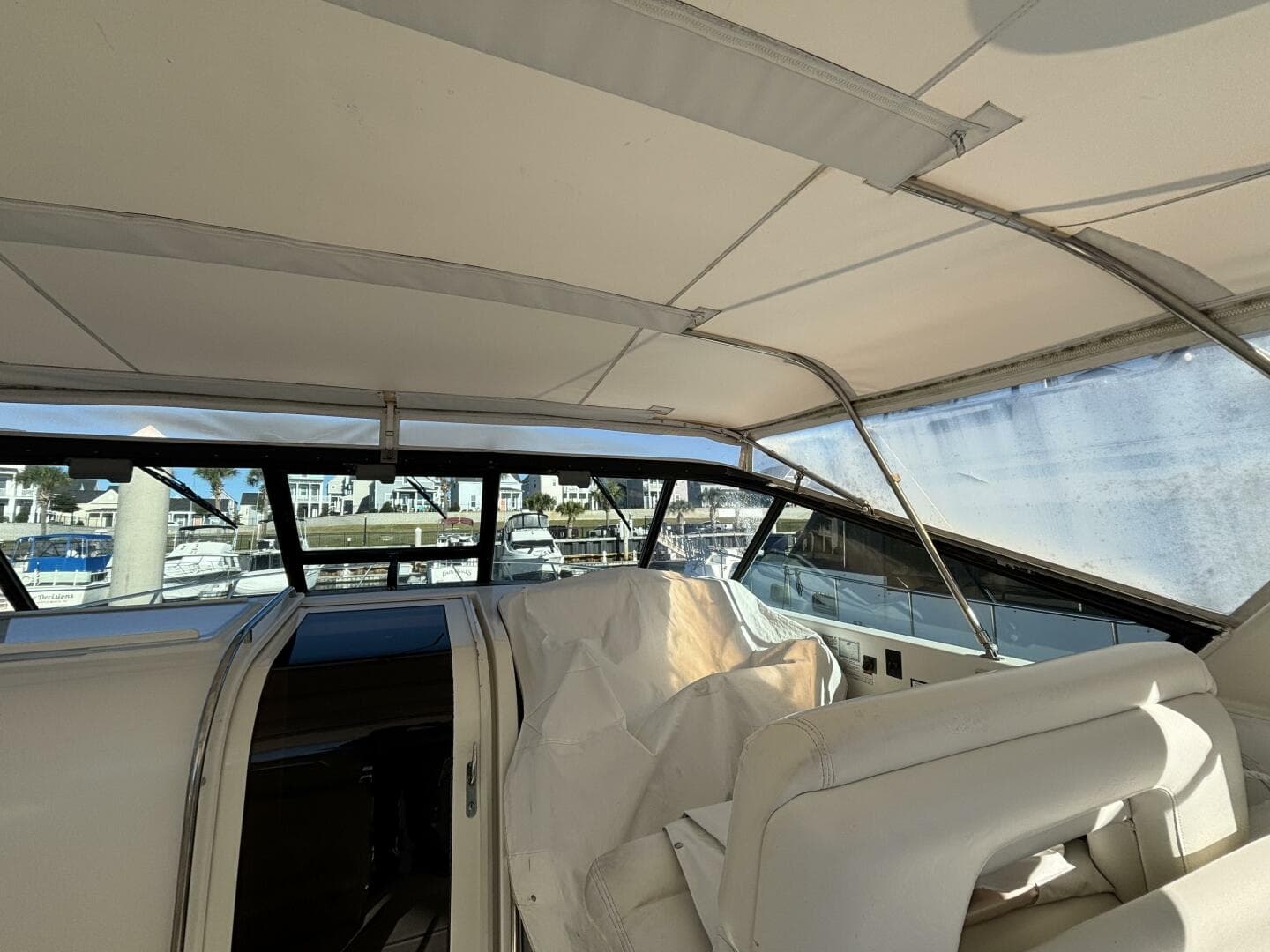 1993 Tiara Yachts 4300 Convertible — photo 22
