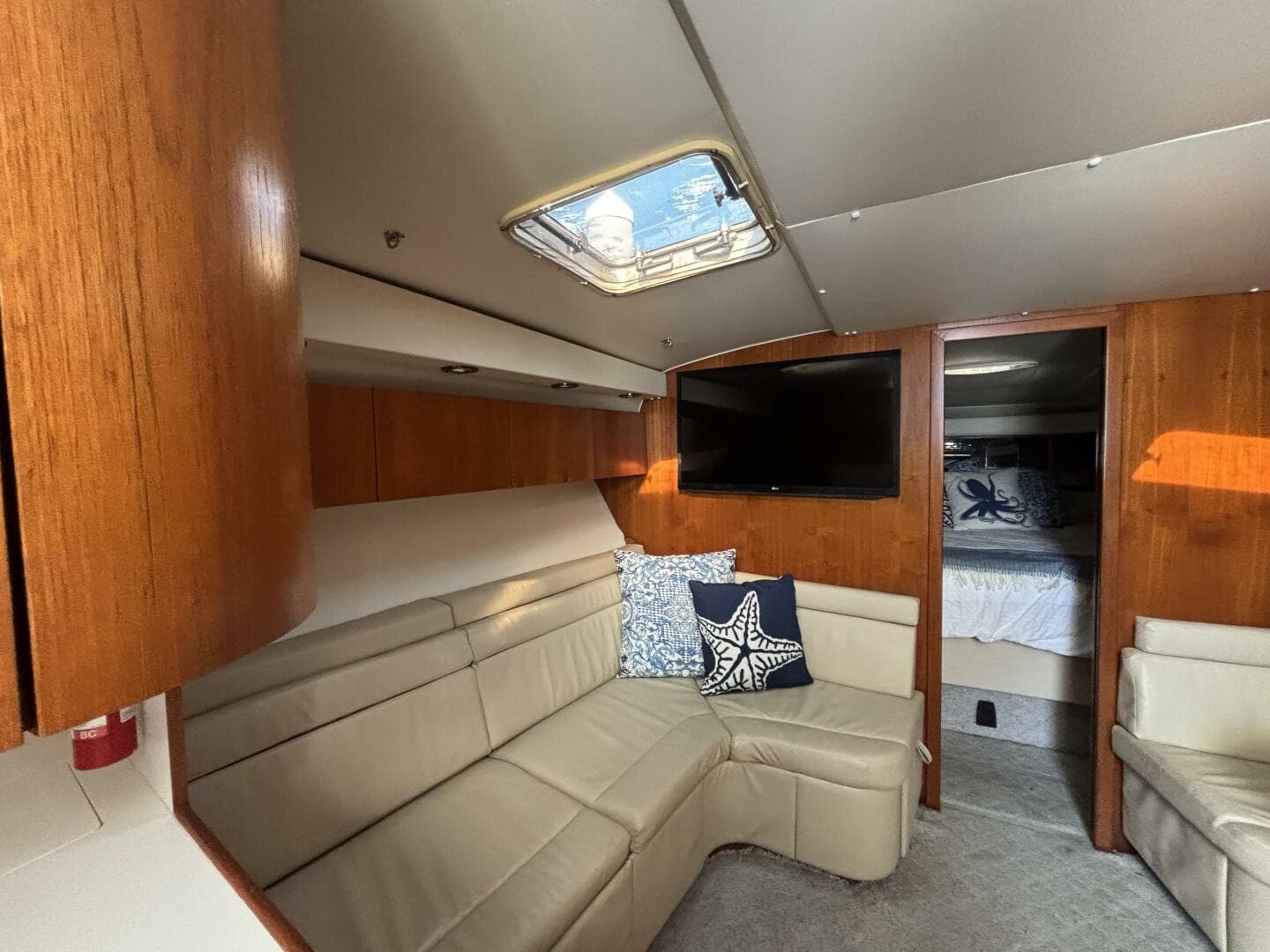 1993 Tiara Yachts 4300 Convertible — photo 40