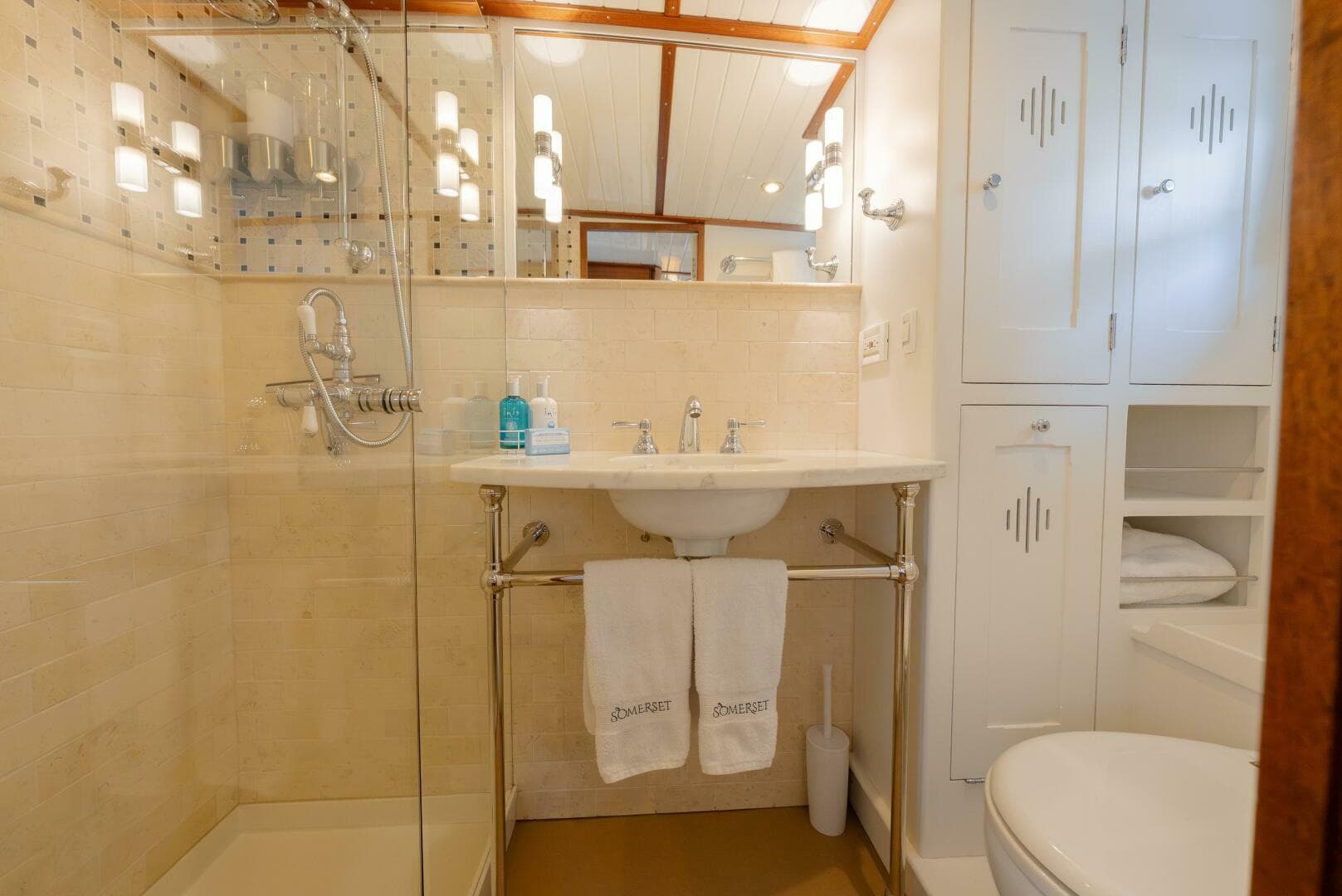 1971 Trumpy 58 — photo 11