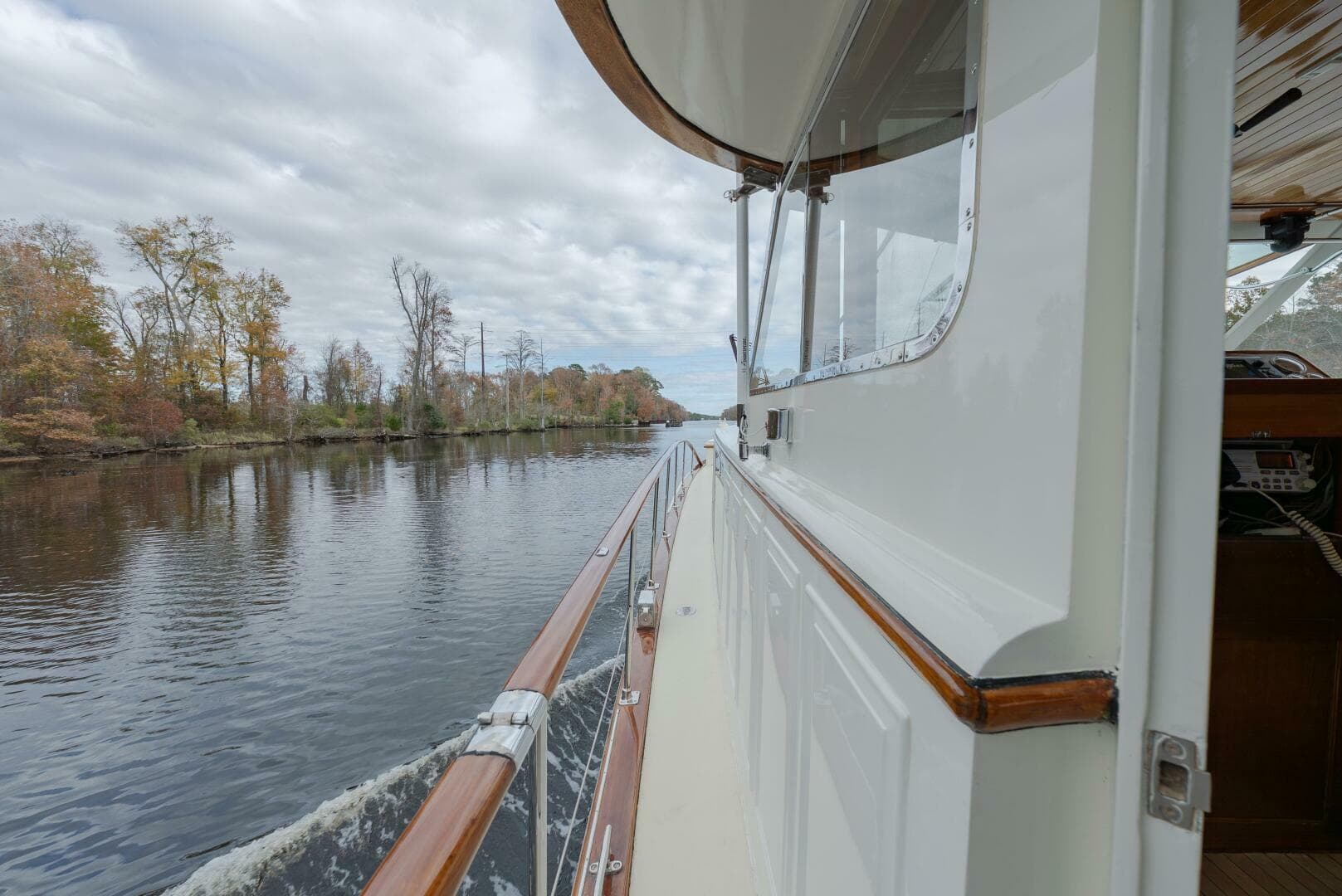 1971 Trumpy 58 — photo 30