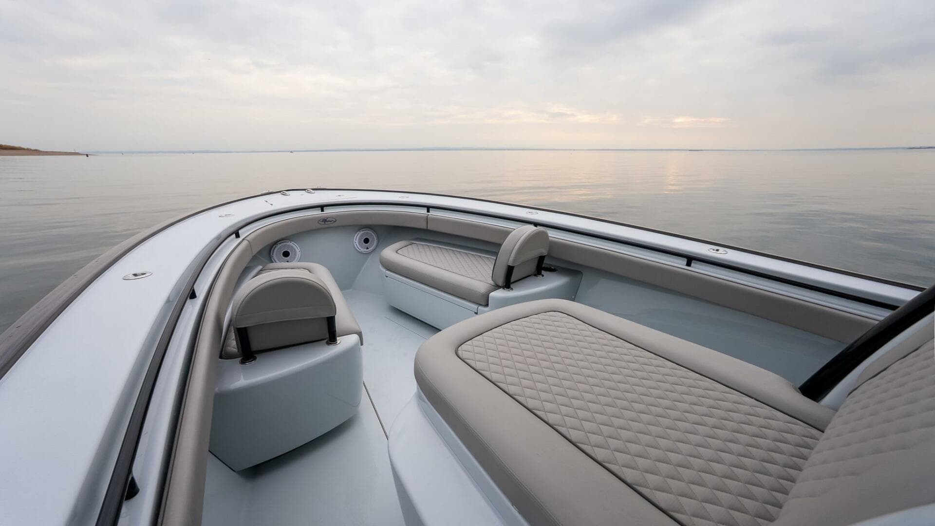 2023 Valhalla Boatworks V-33 — photo 33