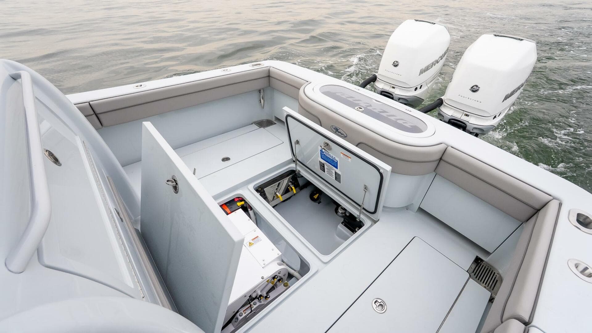 2023 Valhalla Boatworks V-33 — photo 10