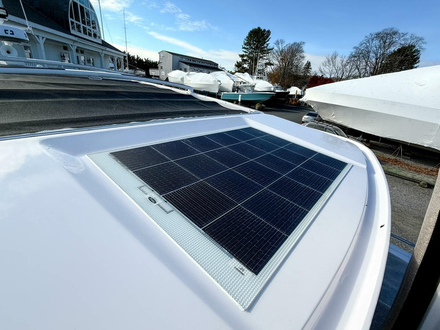 2024 Axopar 45 XC Cross Cabin — photo 46