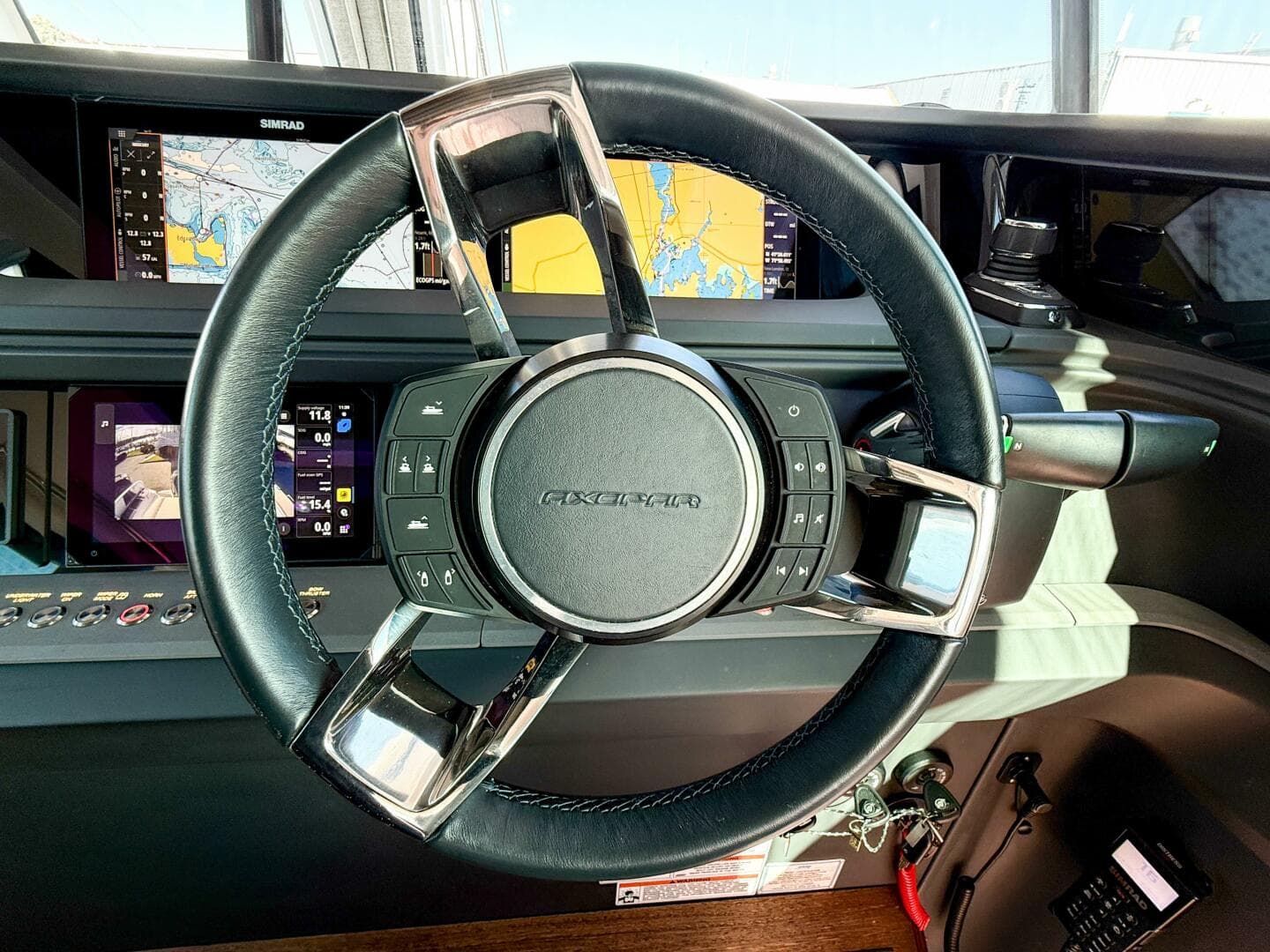 2024 Axopar 45 XC Cross Cabin — photo 18