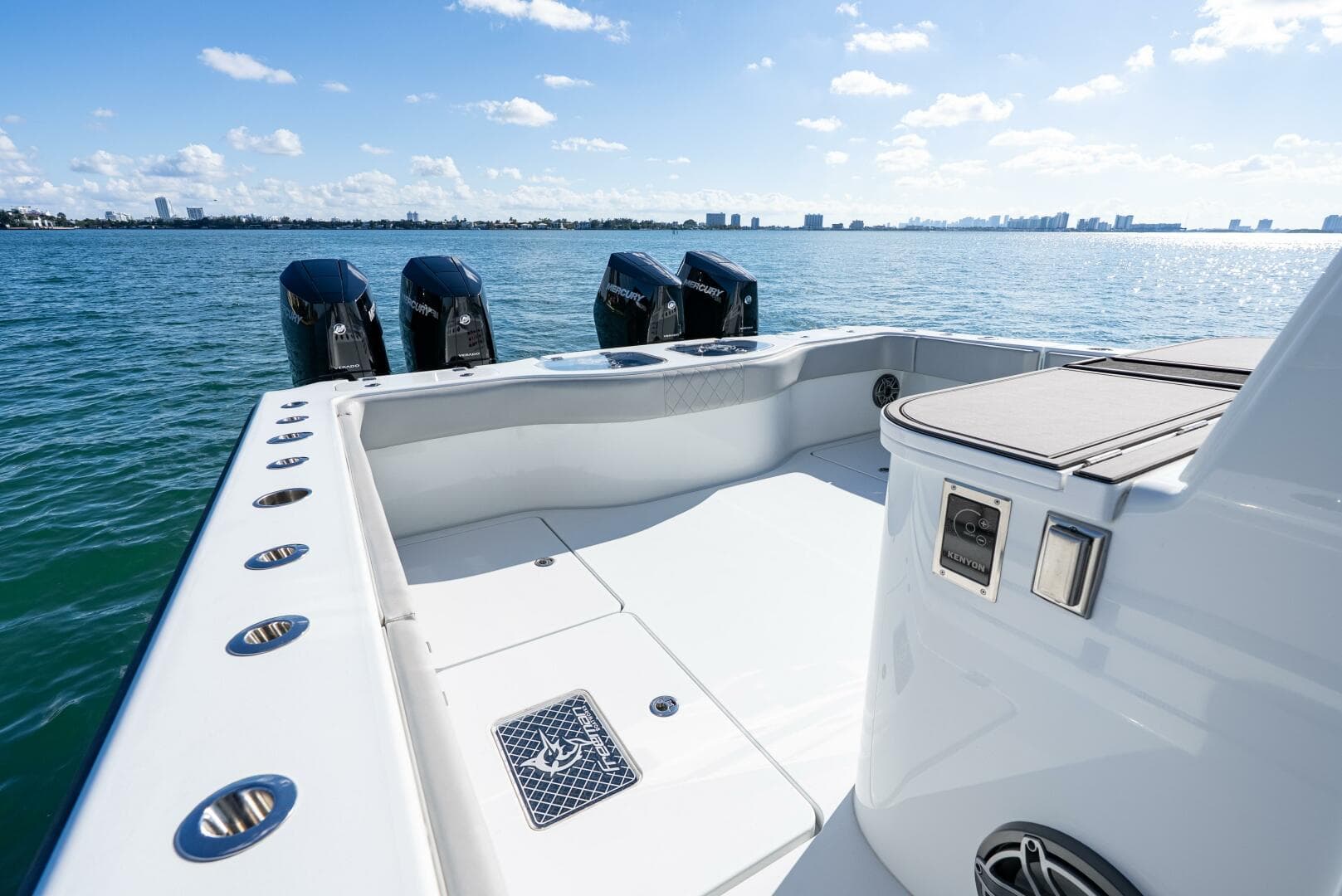 2023 Freeman 43 — photo 34