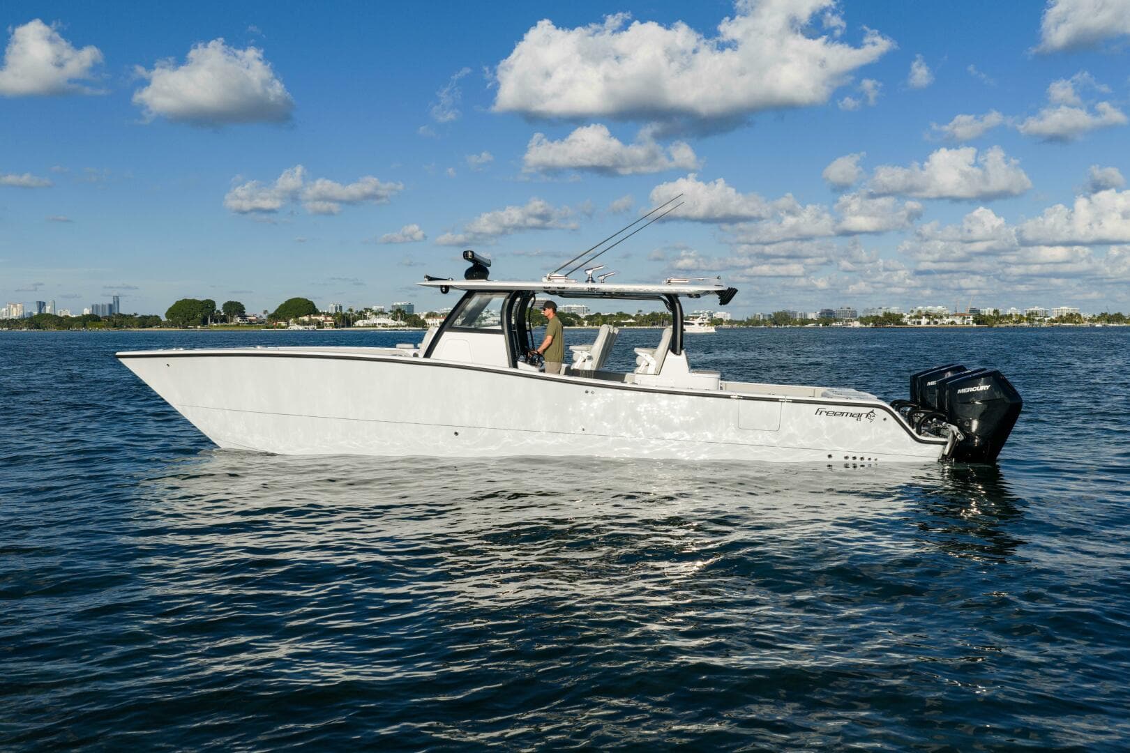 2023 Freeman 43 — photo 8