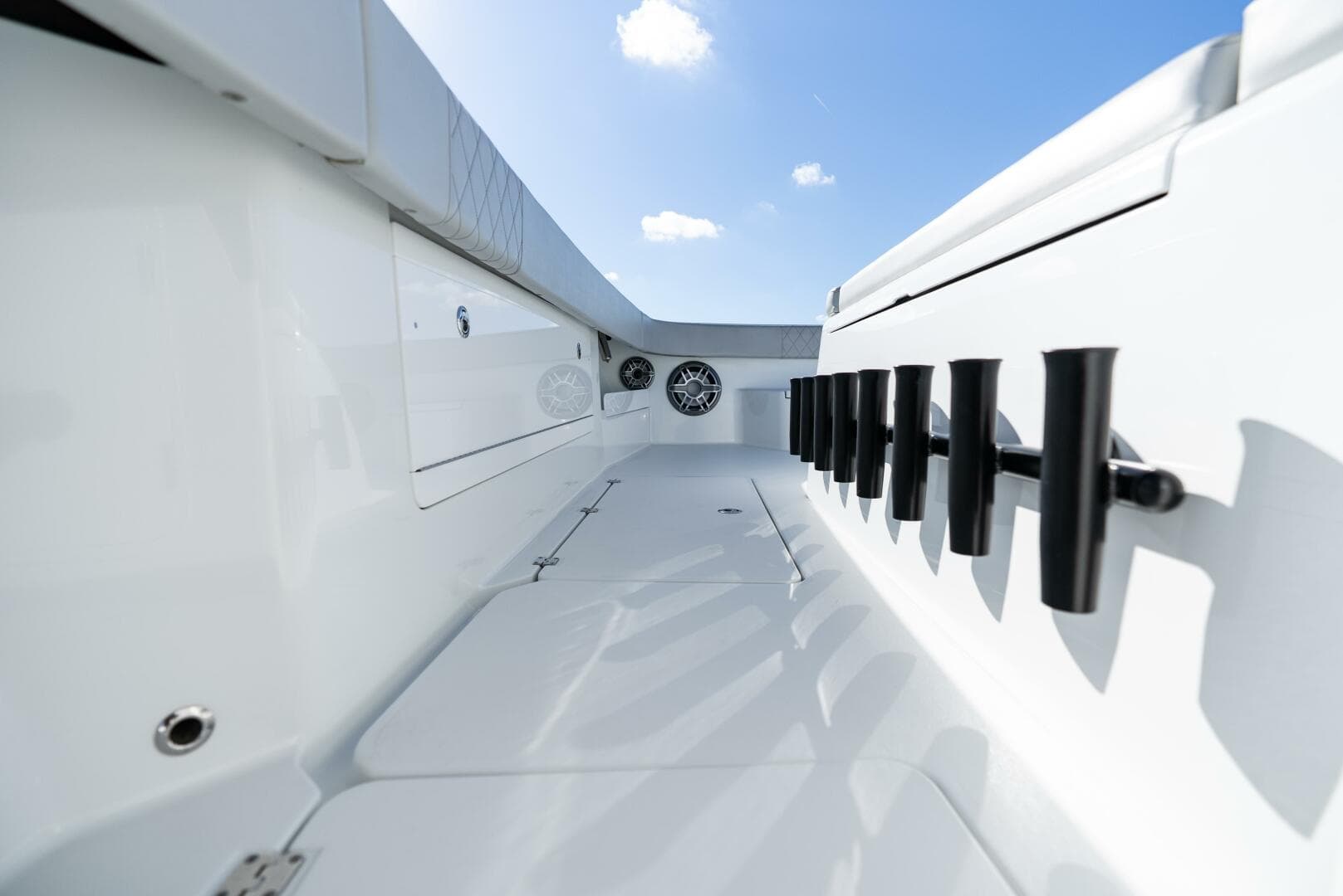 2023 Freeman 43 — photo 22