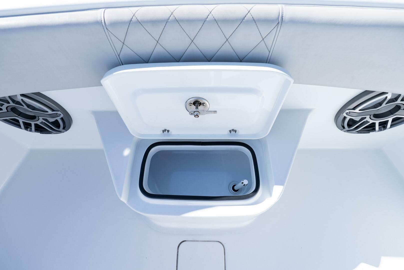 2023 Freeman 43 — photo 28